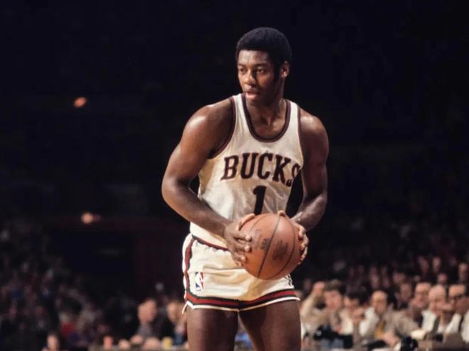 优秀年轻球 优秀年轻球