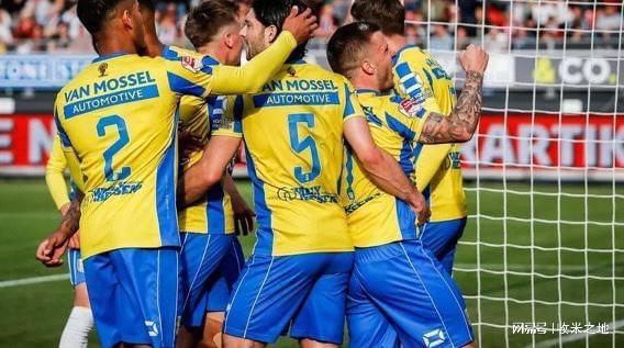 都显得杂乱 都显得杂乱