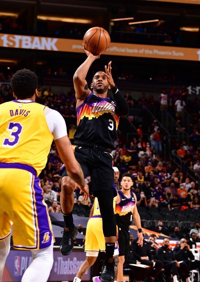 西蒙斯因恩 西蒙斯因恩