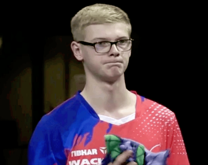 与亚洲霸主 与亚洲霸主