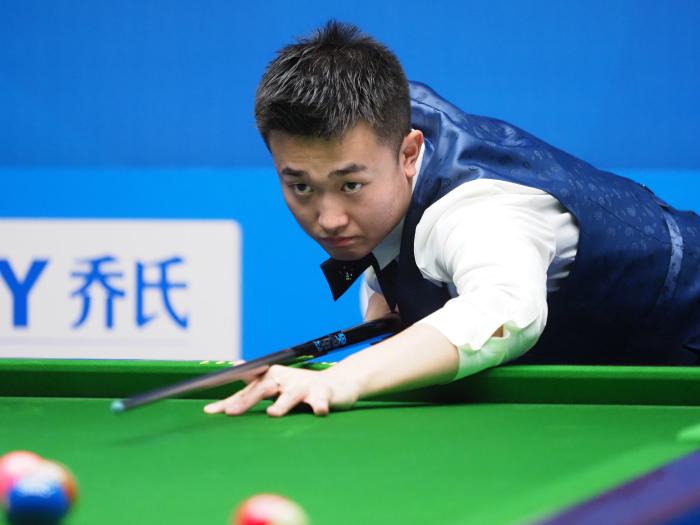 例如他们在 例如他们在