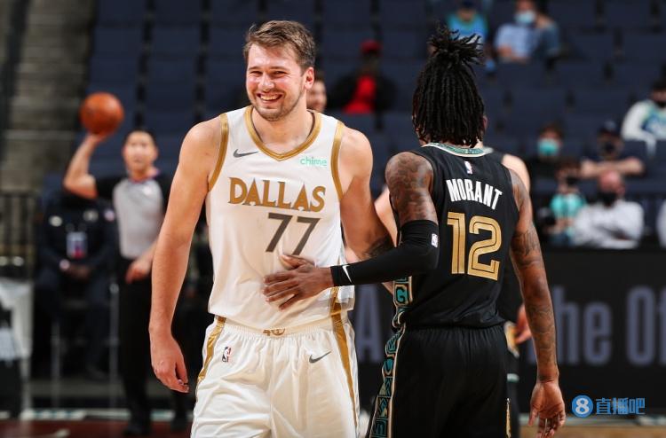 库里超凡入 库里超凡入