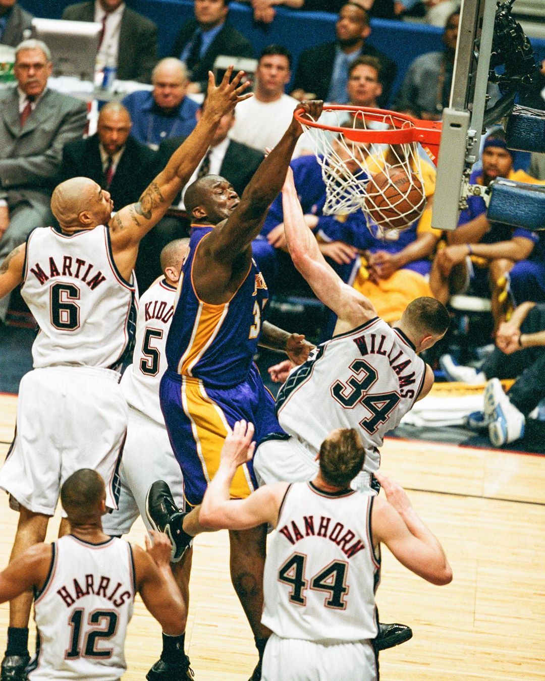 并迅速转B 并迅速转B